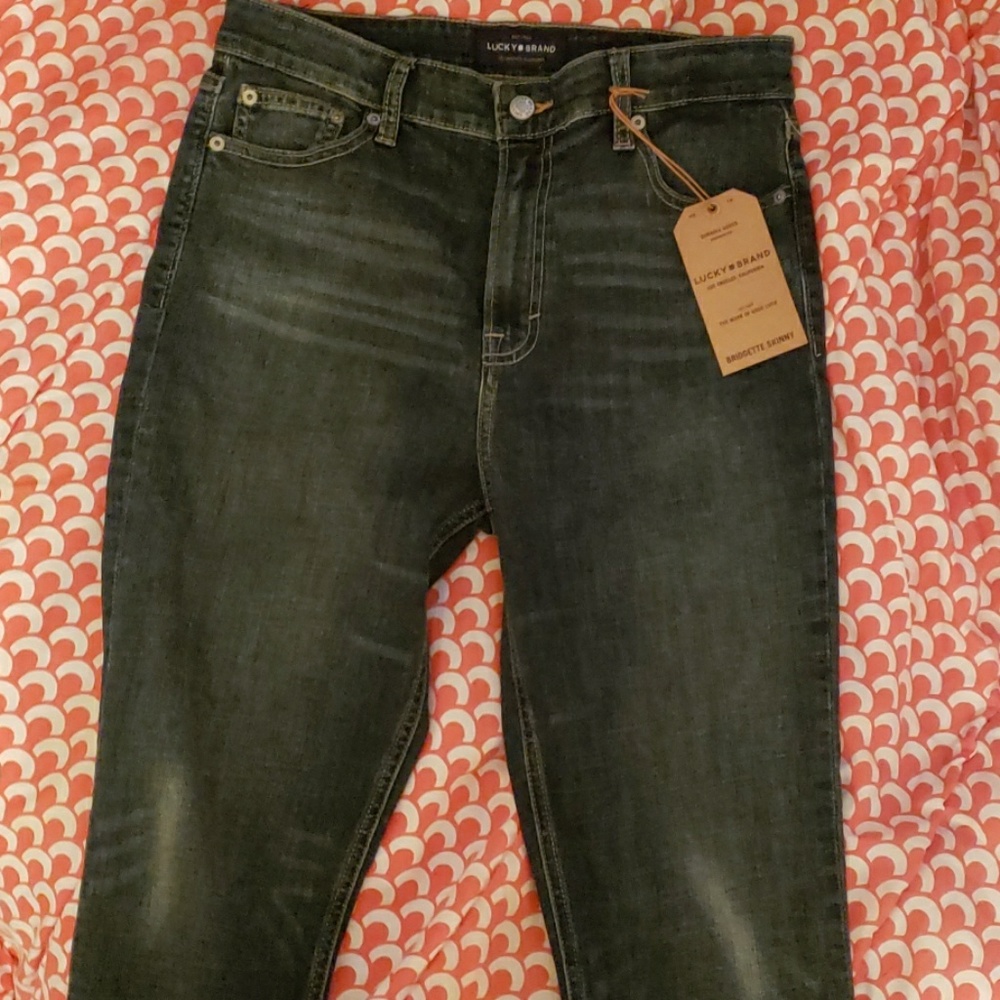 Womens lucky skinny Jean's nwt